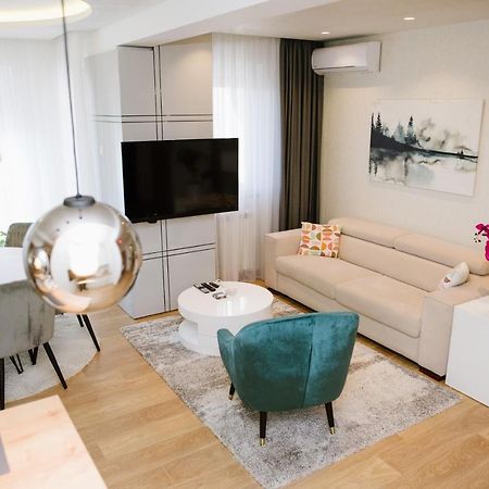 Lusso Apartman Szabadka Kültér fotó