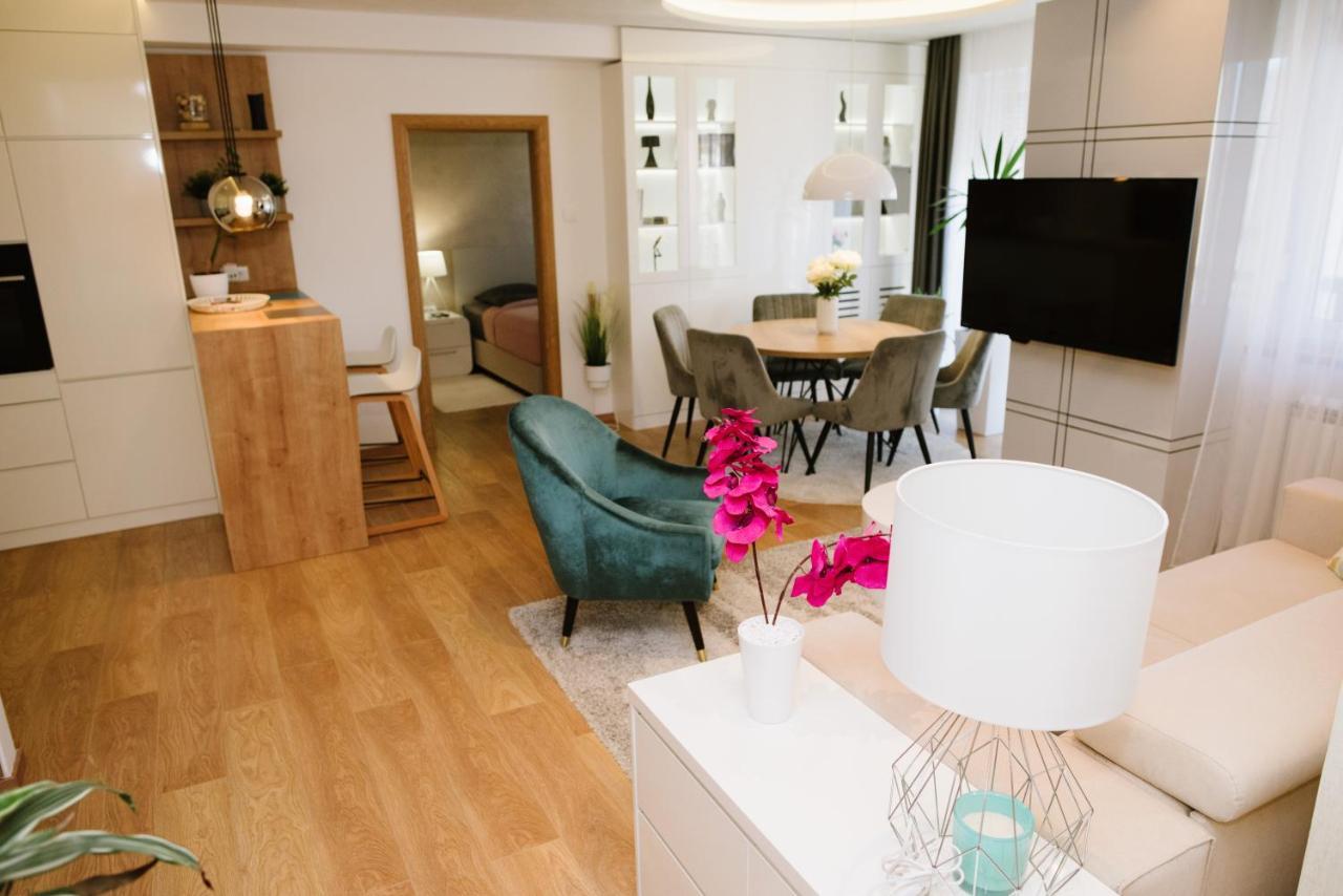 Lusso Apartman Szabadka Kültér fotó
